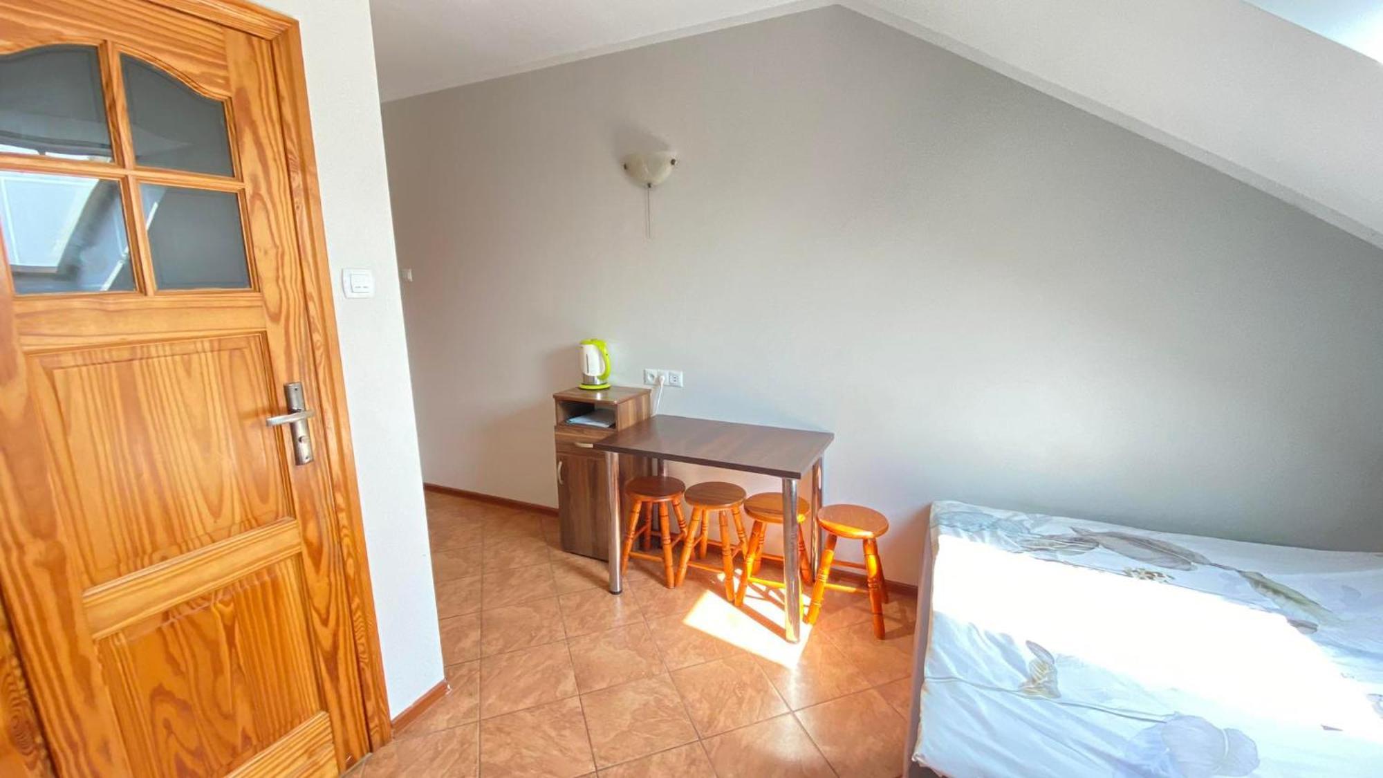 Pokoje Goscinne R10 Rewa Exterior foto