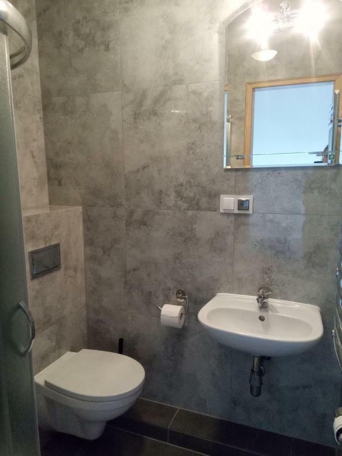Pokoje Goscinne R10 Rewa Exterior foto